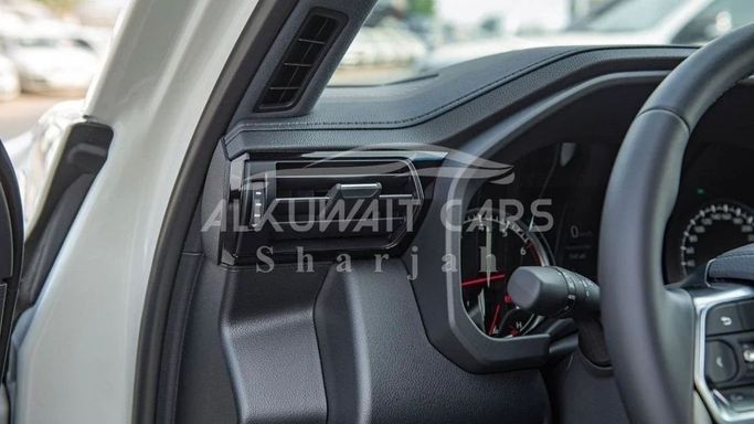 New Toyota Land Cruiser 300 Series, 4.0 l, 2025 in Sharjah by Nour Alnukhba Motors, White color. Other | AUTO.AE