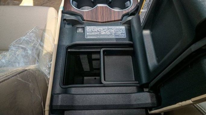 New Toyota Land Cruiser 300 Series, 3.4 l, 2025 in Sharjah by Nour Alnukhba Motors, Bronze color. Other | AUTO.AE