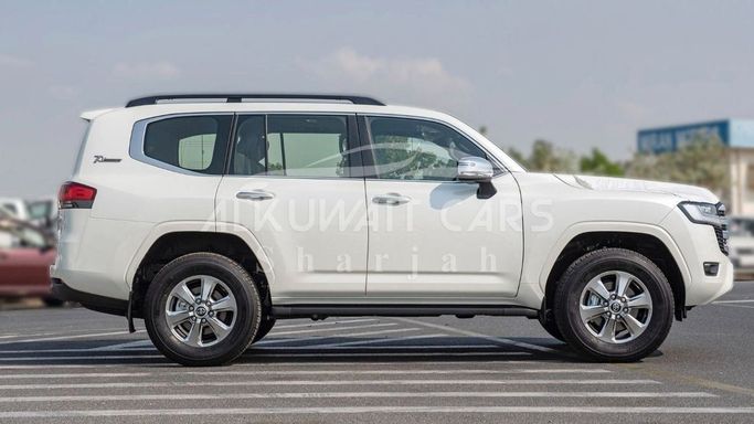 New Toyota Land Cruiser 300 Series, 4.0 l, 2025 in Sharjah by Nour Alnukhba Motors, White color. Other | AUTO.AE