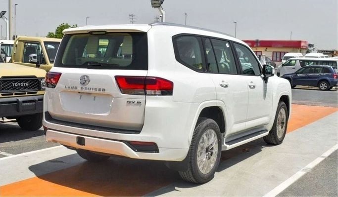 New Toyota Land Cruiser 300 Series, 4.0 l, 2025 in Sharjah by Nour Alnukhba Motors, White color. Other | AUTO.AE