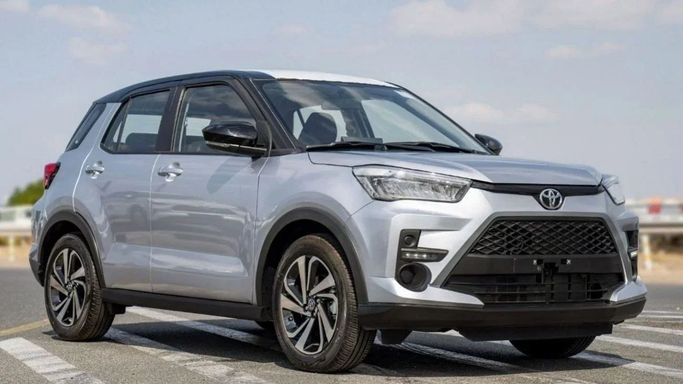 New Toyota Raize I, 1.0 l, 2023 in Sharjah by Nour Alnukhba Motors, Silver color. Other | AUTO.AE