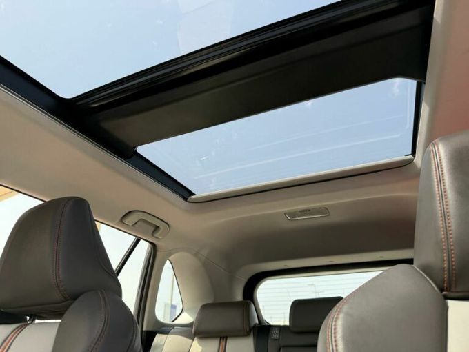 Новый Toyota RAV4 V (XA50), 2.5 л, 2021 в Шардже от Al Aram Cars Серый цвет. GCC | AUTO.AE