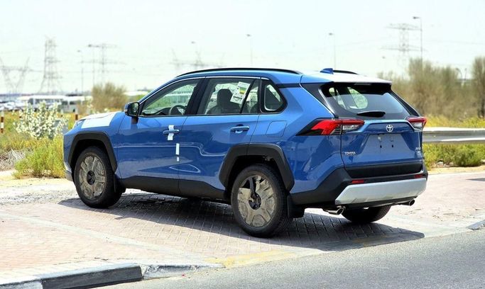 New Toyota RAV4 VI (XA60), 2.5 l, 2025 in Sharjah by Nour Alnukhba Motors, Light Blue color. Other | AUTO.AE