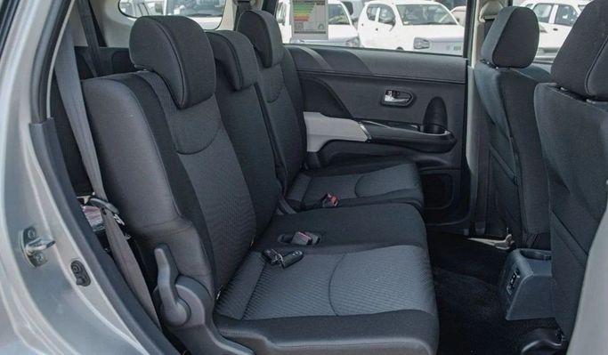 New Toyota Rush II, 1.5 l, 2024 in Sharjah by Nour Alnukhba Motors, Silver color. Other | AUTO.AE