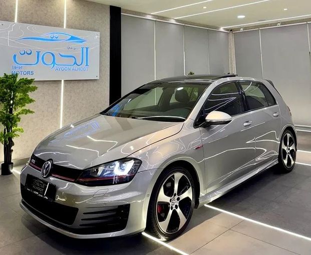 Used Volkswagen Golf GTI VII Facelift, 2.0 l, 2018 in Sharjah by Ayoon Alhoot Motors, Grey color. GCC Specs | AUTO.AE