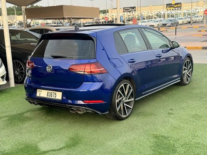 Used Volkswagen Golf R VII Facelift, 2.0 l, 2018 in Sharjah by Ahmad alkhodari Motors, Blue color. GCC Specs | AUTO.AE