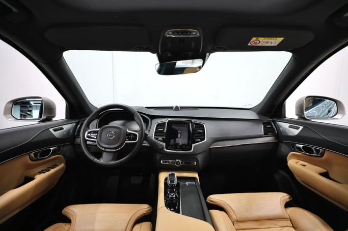 Used Volvo XC90 II Facelift 1, 2.0 l, 2022 in Sharjah by Al Qassem Cars Trading, Golden color. GCC Specs | AUTO.AE