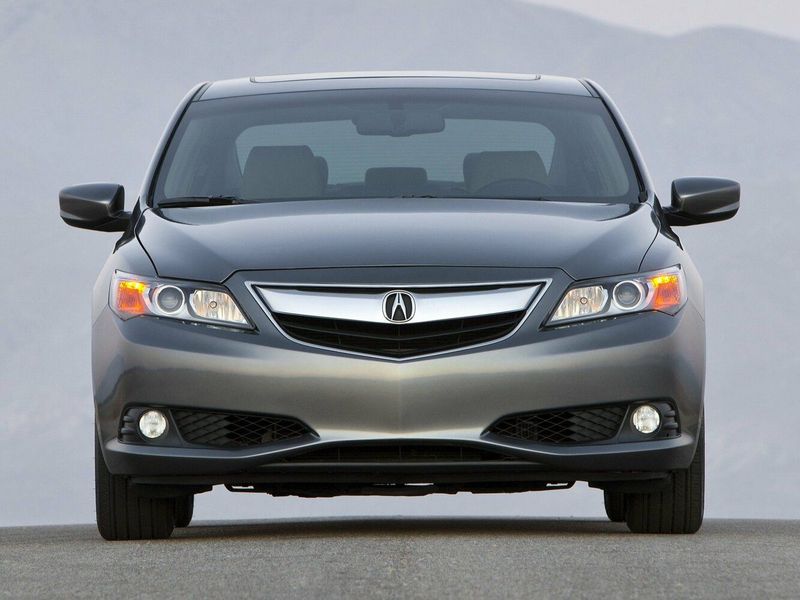 Acura ILX I, Седан — вид спереди