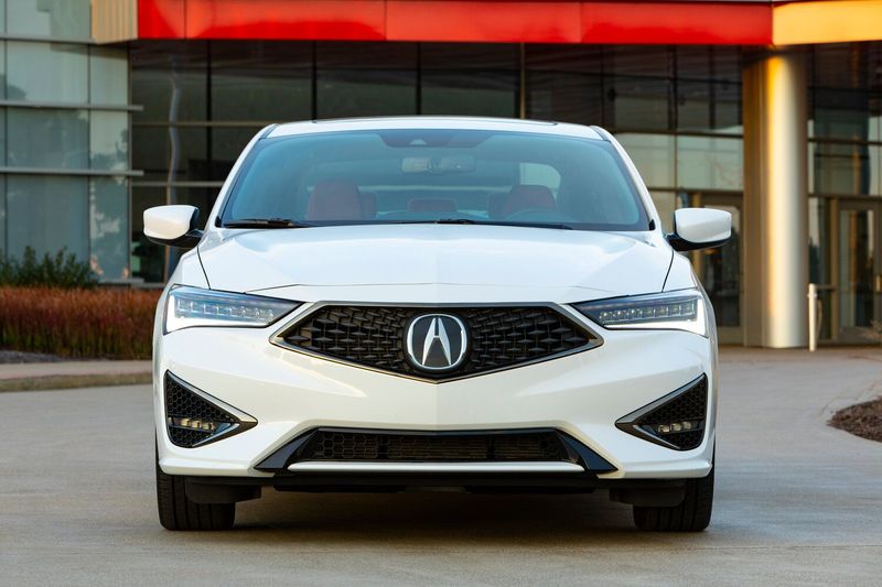 Acura ILX I Рестайлинг 2, Седан — вид спереди
