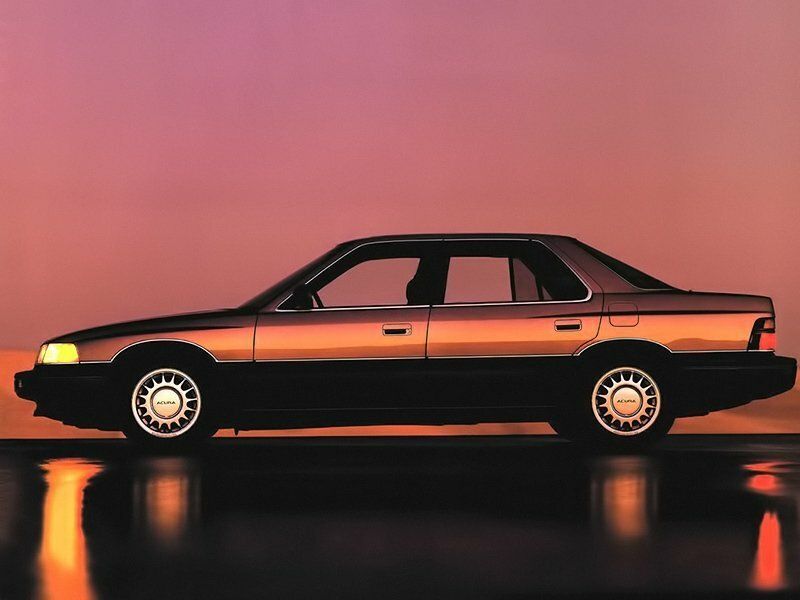 Acura Legend I, Седан — вид слева