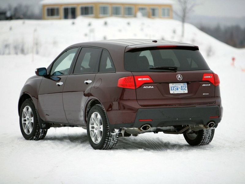 Acura MDX II, Внедорожник 5 дв. — вид сзади слева