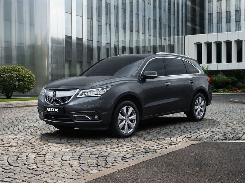 Acura MDX III, Внедорожник 5 дв. — вид спереди справа