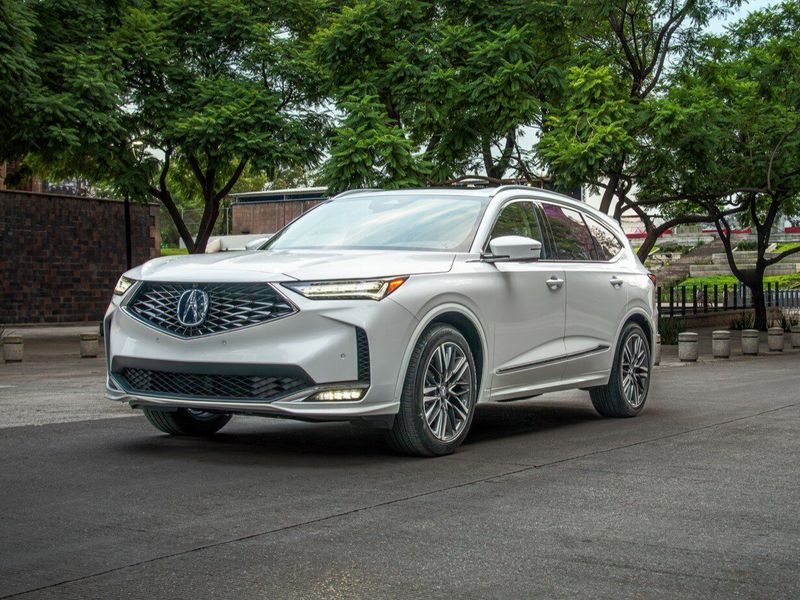Acura MDX IV Рестайлинг, Внедорожник 5 дв. — вид спереди слева