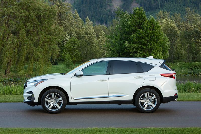 Acura RDX III, Внедорожник 5 дв. — вид слева