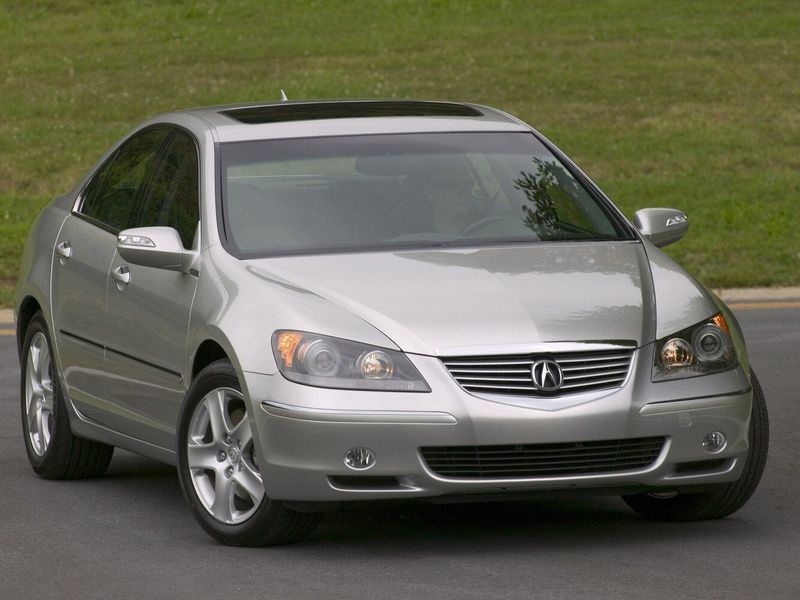 Acura RL II, Седан — вид спереди слева