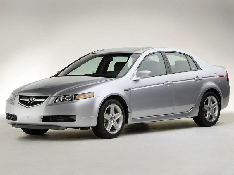 Acura TL ثالثاً، سيدان — منظر أمامي أيمن