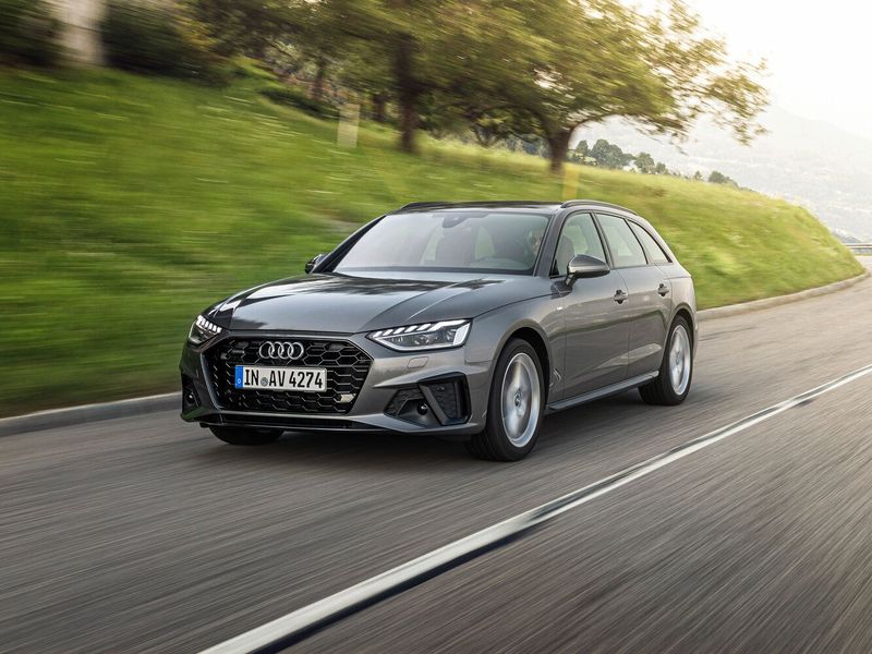 Audi A4 فيس ليفت V (B9) V (B9)، واجون 5 أبواب — منظر أمامي أيمن