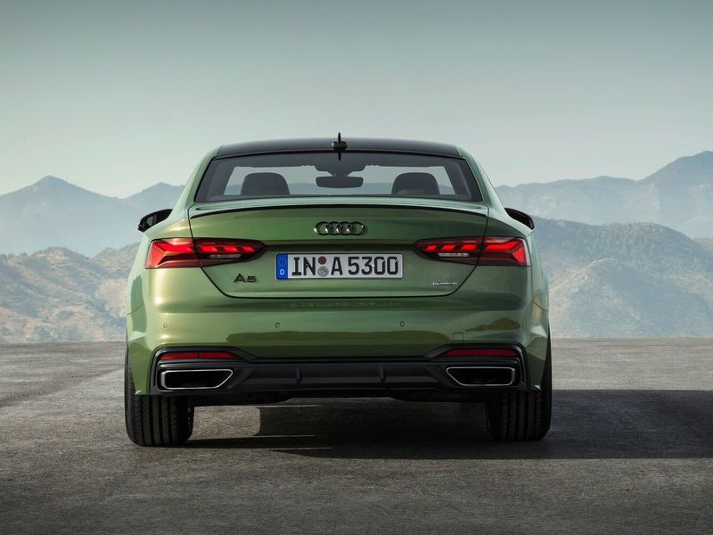 Audi A5 II (F5) Рестайлинг, Купе — вид сзади