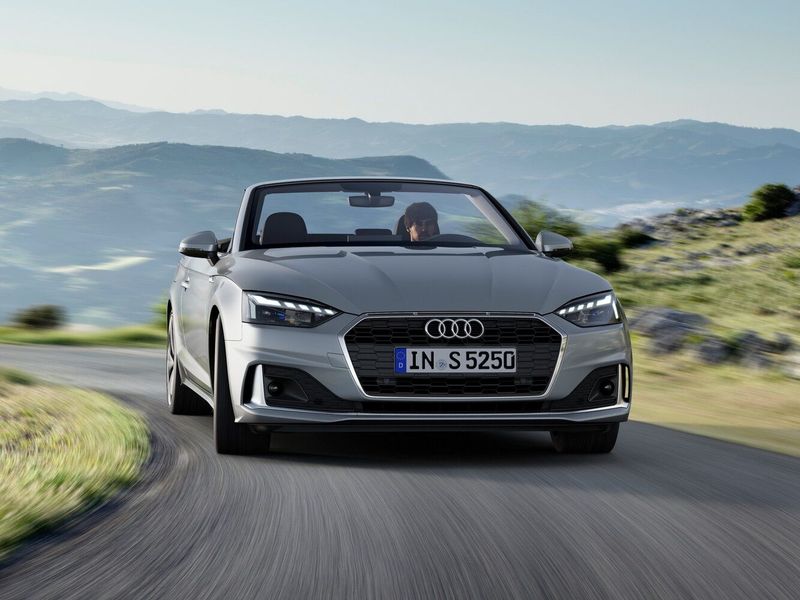 Audi A5 II (F5) Рестайлинг, Кабриолет — вид спереди