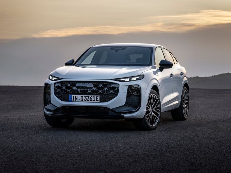 Audi Q3 Sportback III (FJ), Внедорожник 5 дв. — вид спереди