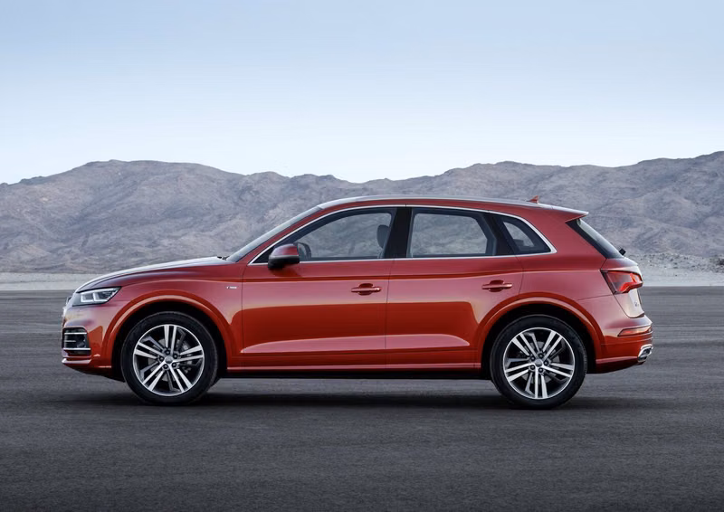 Audi Q5 II (FY), Внедорожник 5 дв. — вид слева