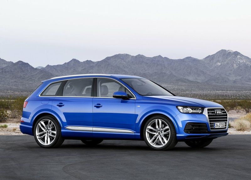 Audi Q7 II (4M)، دفع رباعي 5 أبواب — منظر أمامي أيمن