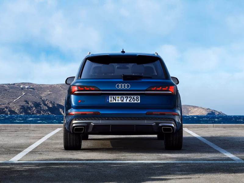 Audi Q7 II (4M) Рестайлинг 2, Внедорожник 5 дв. — вид сзади