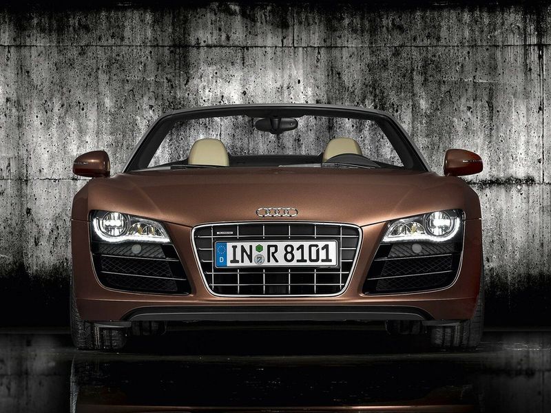 Audi R8 I (الطراز 42)، قابلة للتحويل — منظر أمامي