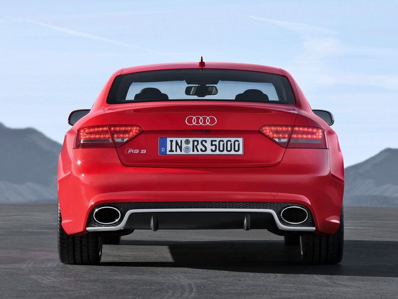 Audi RS 5 I (8T)، كوبيه — منظر خلفي
