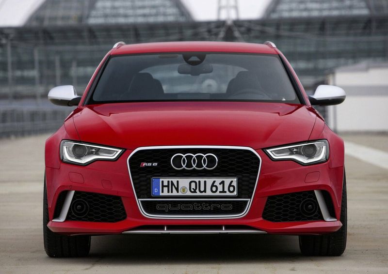 Audi RS 6 III (C7), Универсал 5 дв. — вид спереди