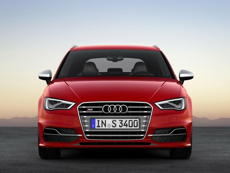 Audi S3 III (8 فولت)، هاتشباك 5 أبواب Sportback — منظر أمامي
