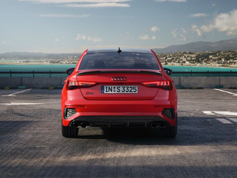 Audi S3 IV (8Y), Седан — вид сзади