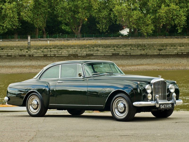 Bentley S II, Купе — вид спереди слева