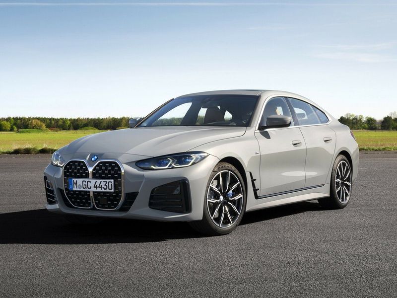 BMW 4 Series ز 22، ز 23، ز 26، ليفتباك Gran Coupe — منظر أمامي بزاوية ثلاثة أرباع