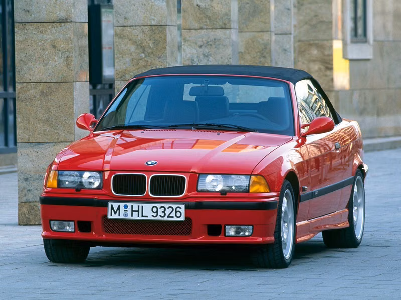 BMW M3 II (E36)، قابلة للتحويل — منظر أمامي أيمن