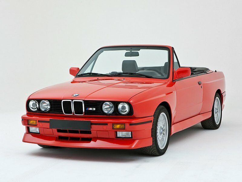 BMW M3 I (E30)، قابلة للتحويل — منظر أمامي أيمن