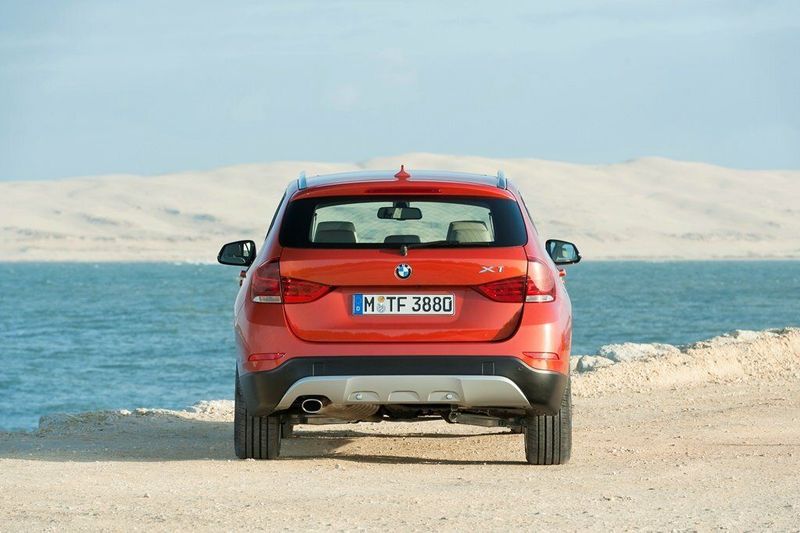 BMW X1 I (E84) فيس ليفت، دفع رباعي 5 أبواب — منظر خلفي