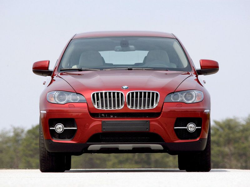 BMW X6 ط (E71)، دفع رباعي 5 أبواب — منظر أمامي
