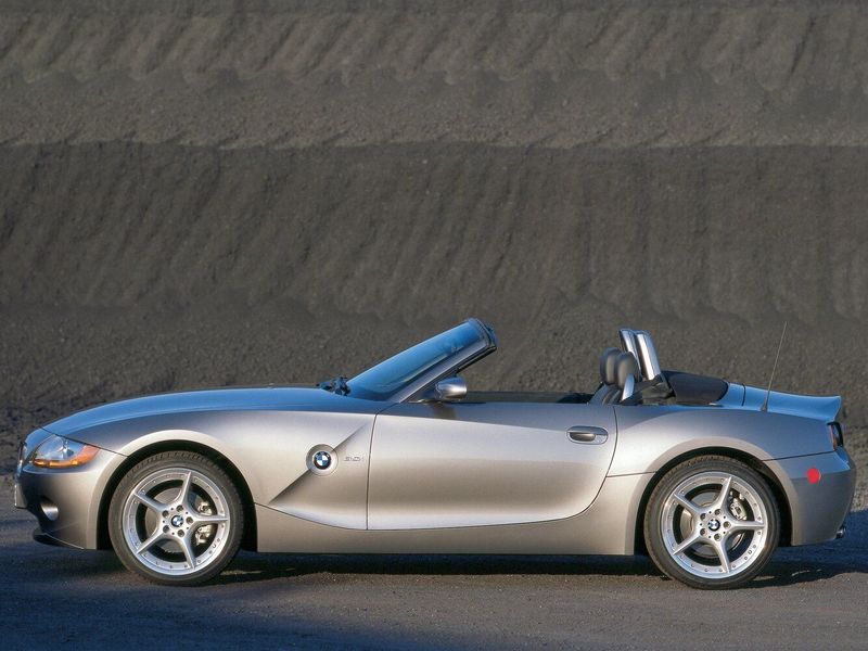 BMW Z4 I (E85/E86)، رودستر — منظر من الجانب الأيسر
