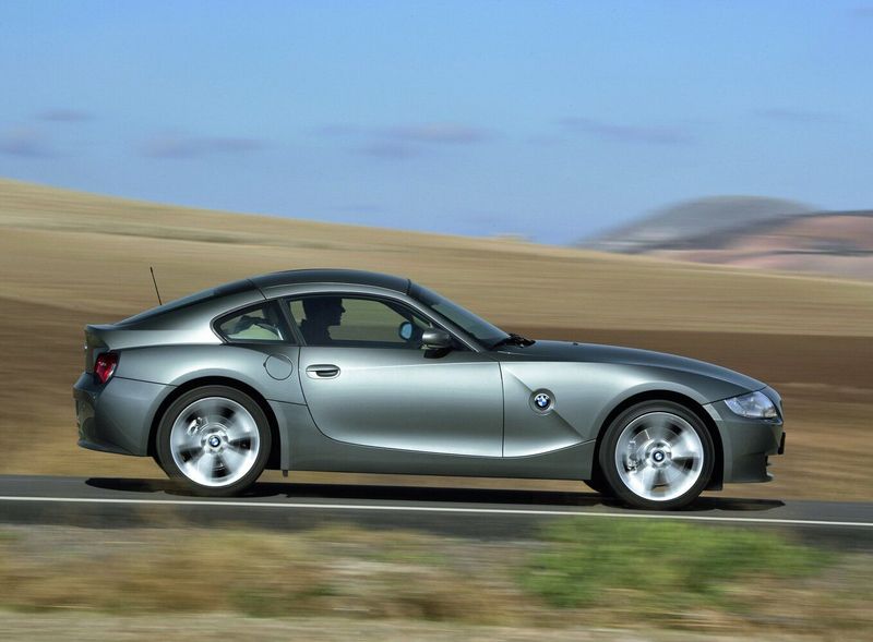 BMW Z4 I (E85/E86) عملية فيس ليفت I (E85/E86)، كوبيه — منظر من الجانب الأيسر