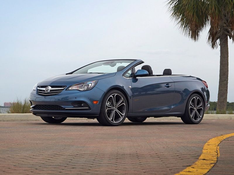 Buick Cascada، قابلة للتحويل — منظر أمامي أيمن
