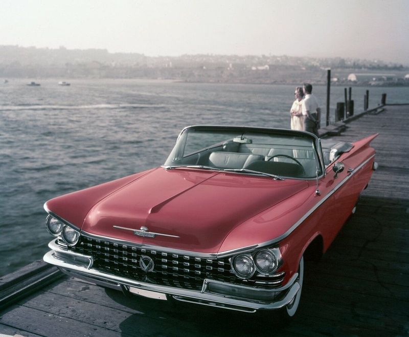 Buick Electra I, Кабриолет — вид спереди справа