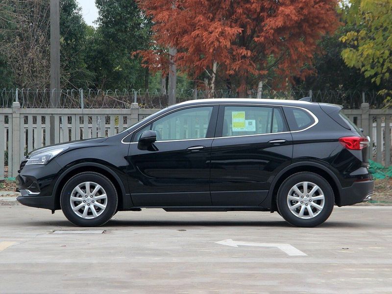 Buick Envision I Рестайлинг 2 (China Market), Внедорожник 5 дв. — вид слева