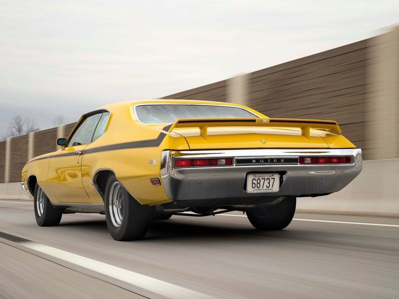 Buick GS I, Купе GSX — вид сзади слева