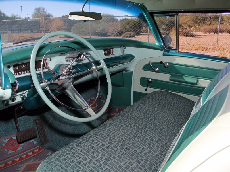 Buick Special II Рестайлинг 3, Купе-Хардтоп — место водителя