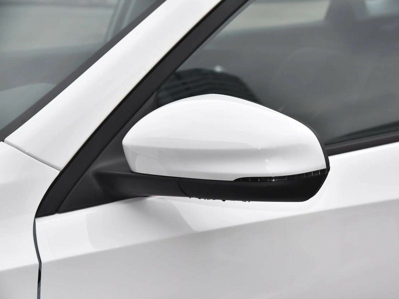 Buick Verano III (Pro), Седан — боковое зеркало