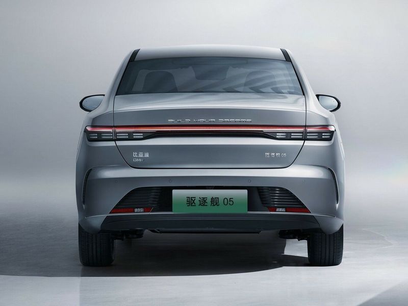 BYD Destroyer 05، سيدان — منظر خلفي