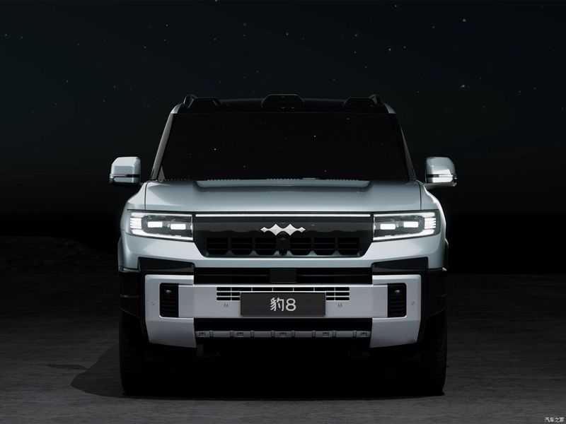 BYD FangChengBao Leopard 8, Внедорожник 5 дв. — вид спереди