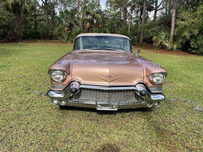 Cadillac Eldorado III, Купе-Хардтоп Seville — вид спереди