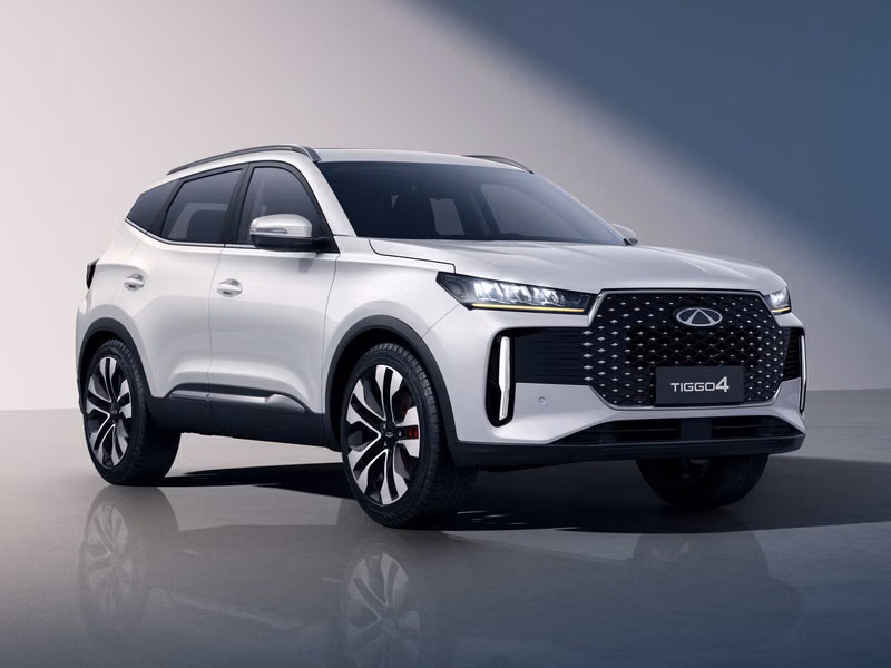 Chery Tiggo 4 I Рестайлинг 2, Внедорожник 5 дв. — вид спереди в три четверти